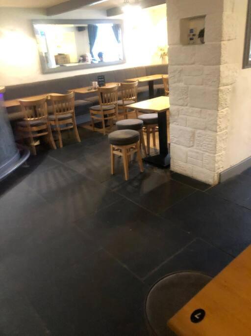 2 Bedroom Apartment, Cononley Near Skipton エクステリア 写真