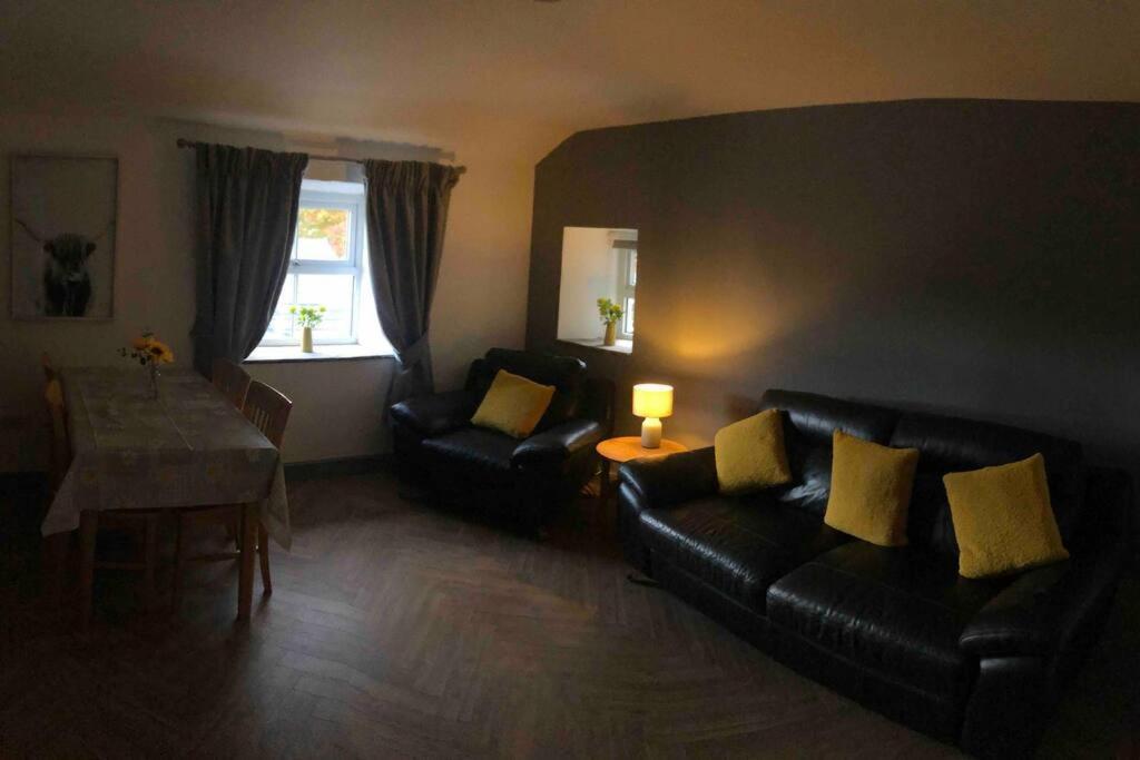 2 Bedroom Apartment, Cononley Near Skipton エクステリア 写真