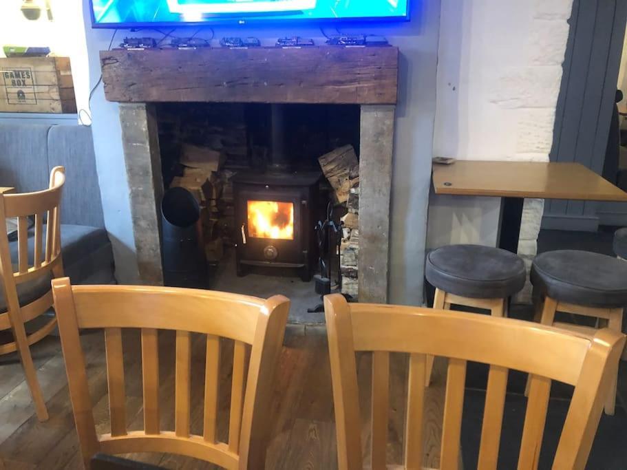 2 Bedroom Apartment, Cononley Near Skipton エクステリア 写真